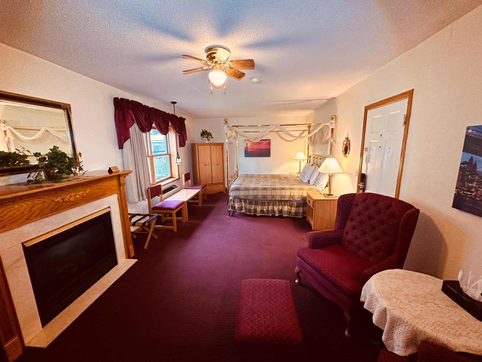 Amerivu Inn & Suites - St Croix Falls Saint Croix Falls Esterno foto