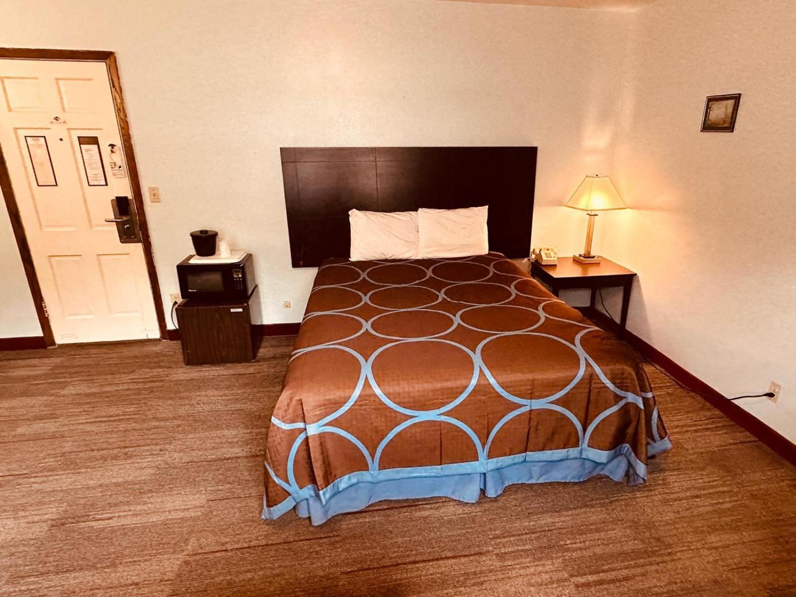 Amerivu Inn & Suites - St Croix Falls Saint Croix Falls Esterno foto