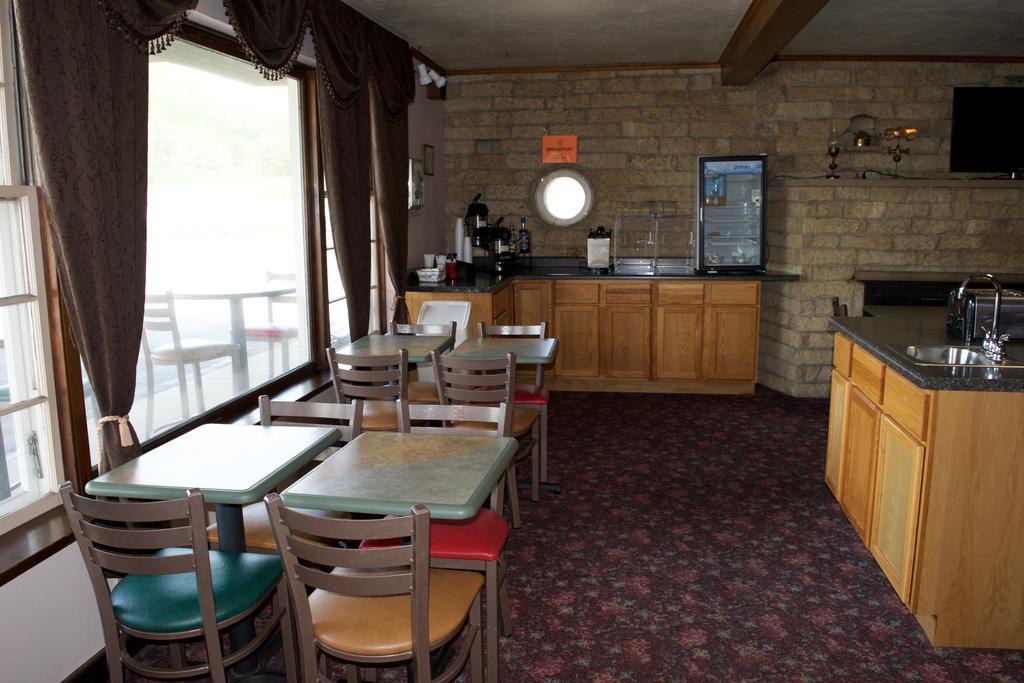 Amerivu Inn & Suites - St Croix Falls Saint Croix Falls Esterno foto